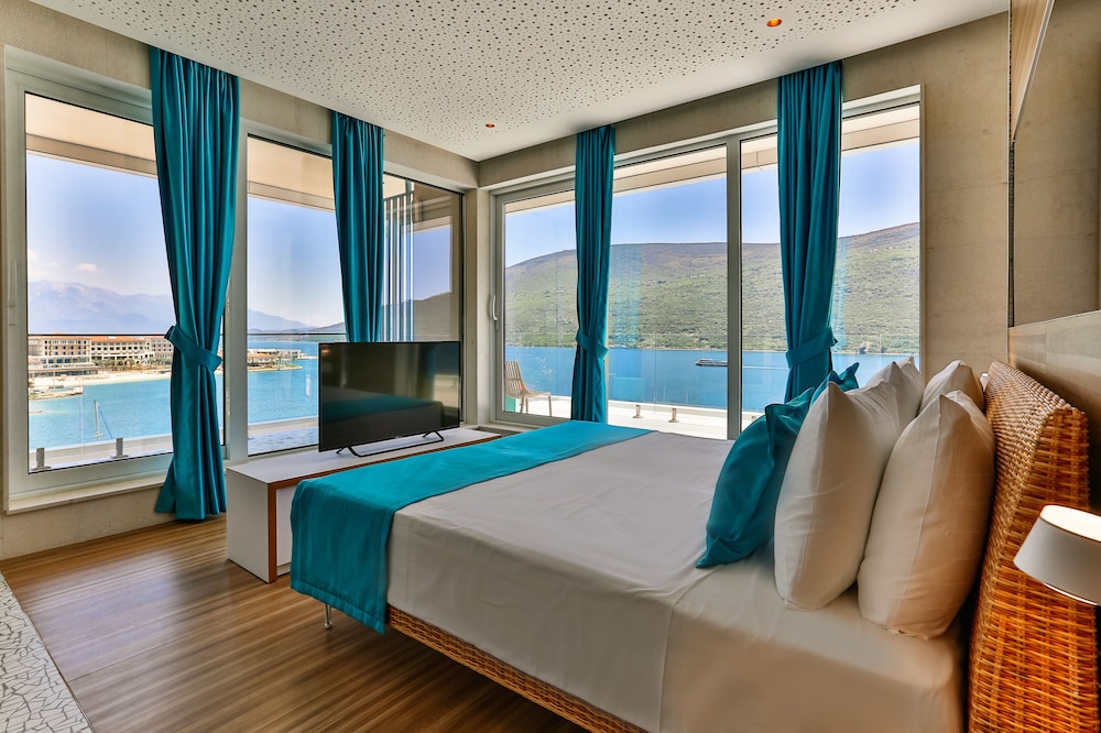 Deluxe Studio Suite, Sea View, Executive Level