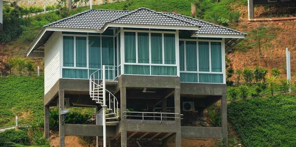 Executive Chalet photo 3
