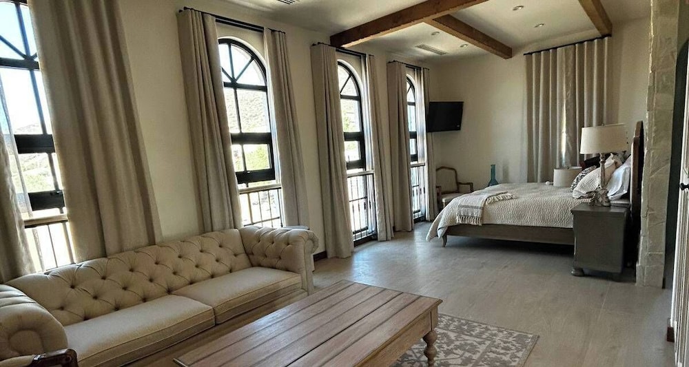 Superior Suite, Balcony, Vineyard View photo 1