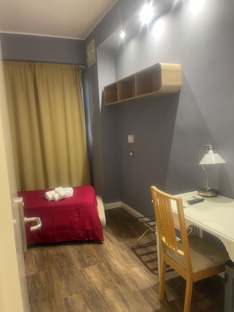 Business Single Room