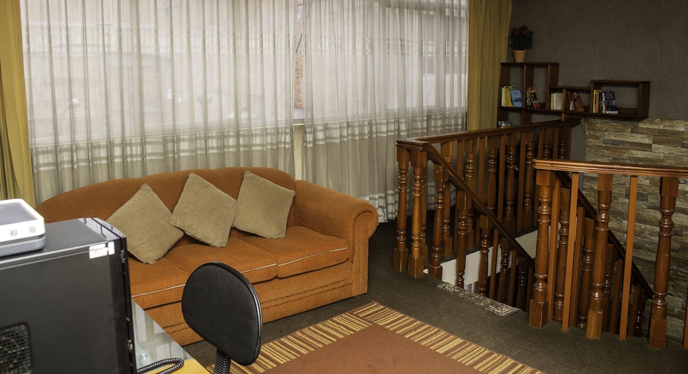 Executive Room, 1 Queen Bed photo 2