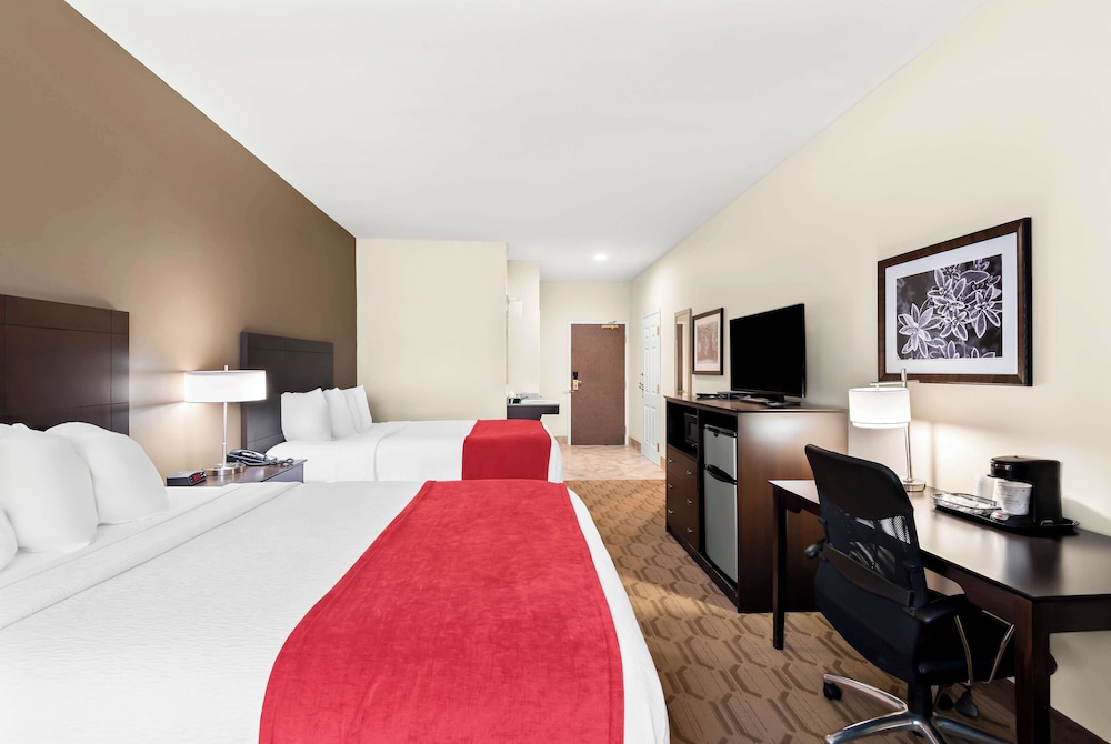 Standard Room, 2 Queen Beds, Accessible, Bathtub photo 2