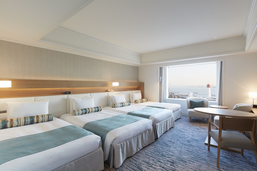 Premier  Floor Luxury Quadruple Room, Non Smoking photo 1
