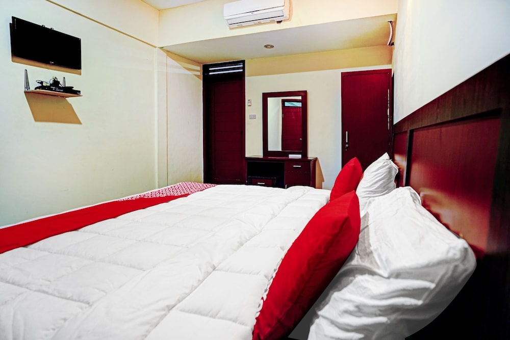 Deluxe Suite photo 3
