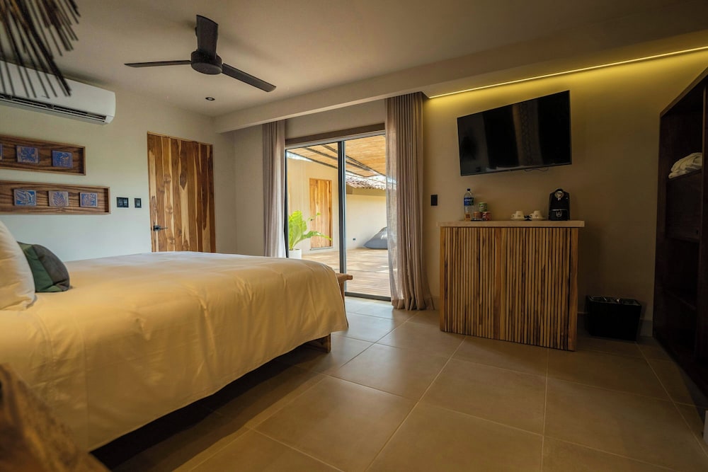 Superior Suite, 1 Bedroom, Non Smoking, Terrace