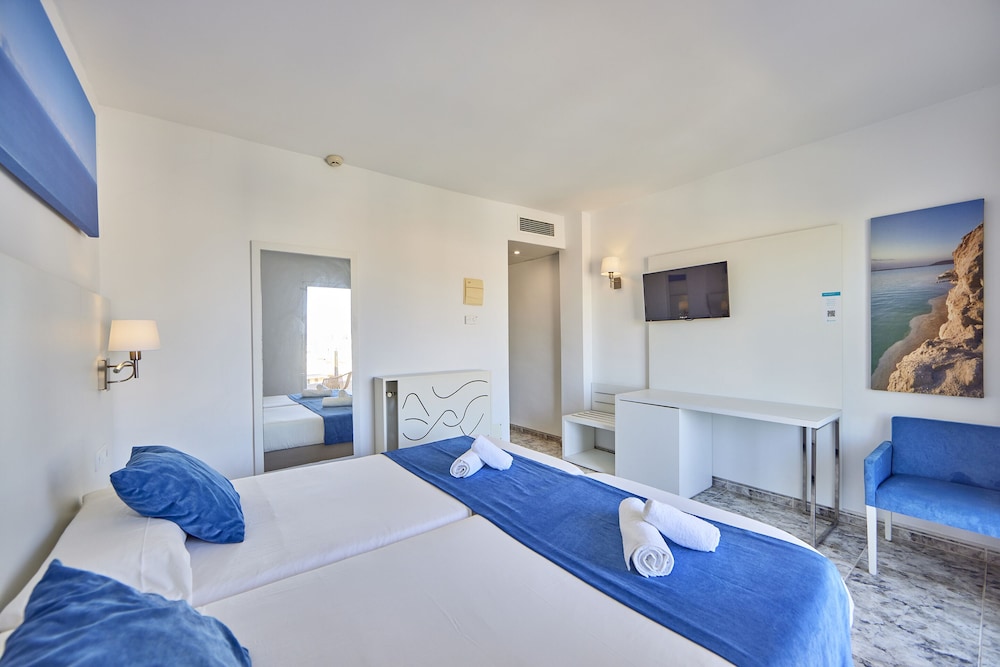 Standard Double Room - Photo 1