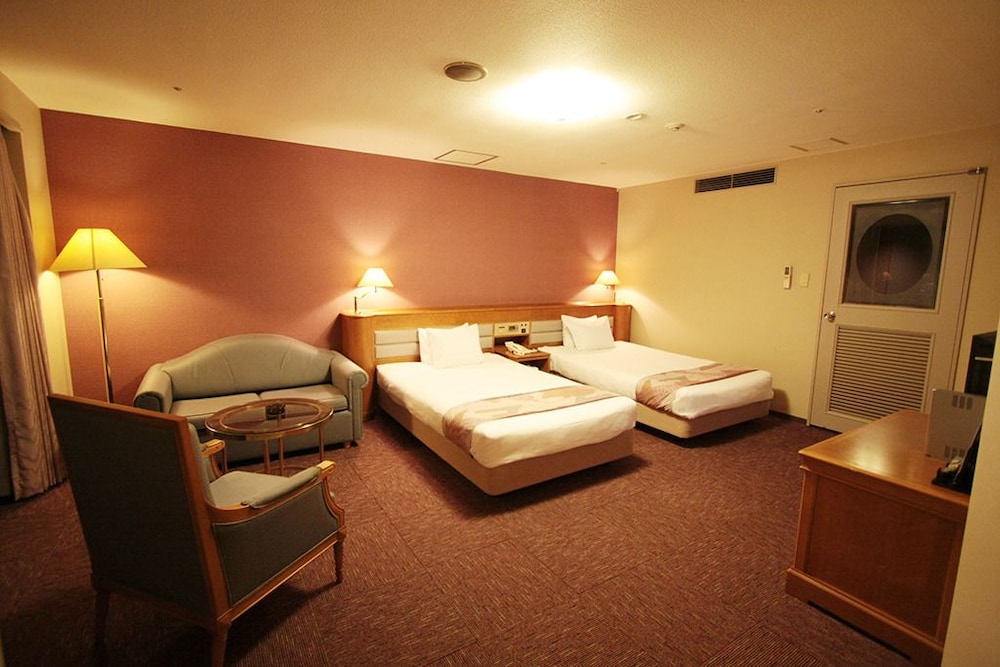 Deluxe Twin Room, Non Smoking - Photo 2