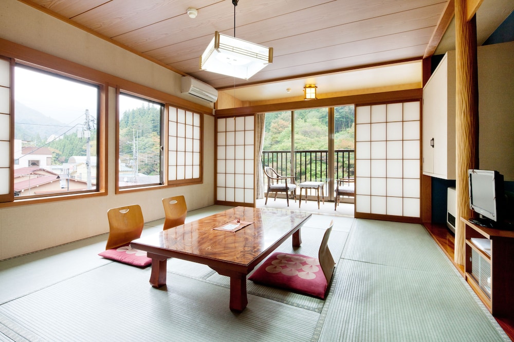 Japanese Style Room For 5 Guests, Main Building - Photo 2