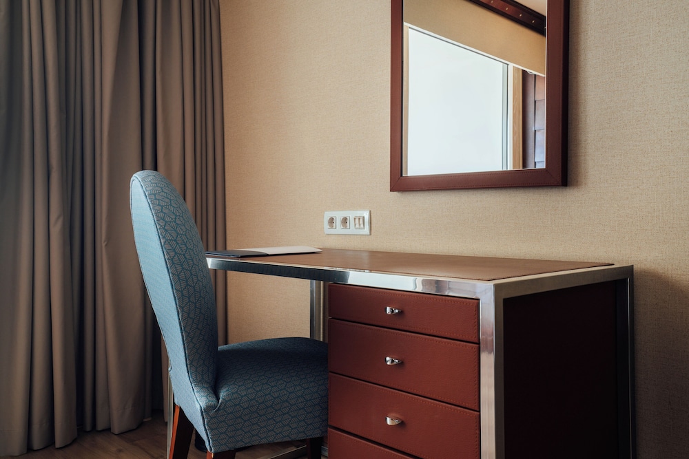 Suite, Ocean View - Photo 2