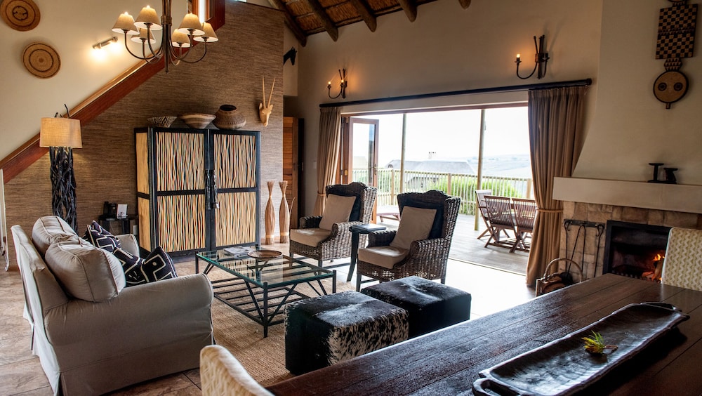 3 Bedroom Kwena Lodge Villa - Photo 2