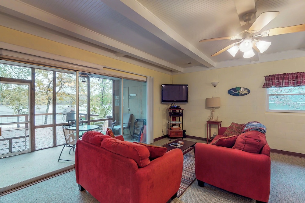 House (2 Bedrooms) photo 3