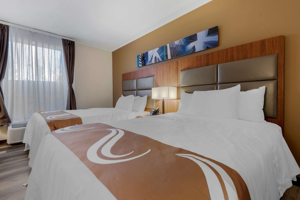 Standard Room, 2 Double Beds, Non Smoking - Photo 6