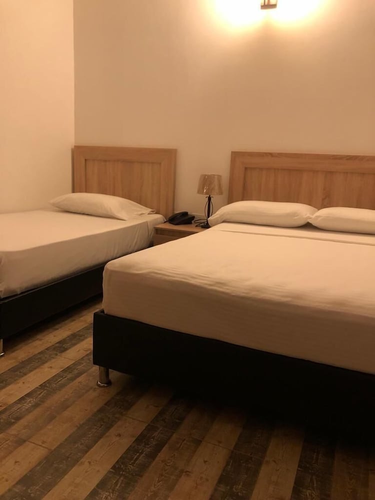 Deluxe Triple Room photo 1