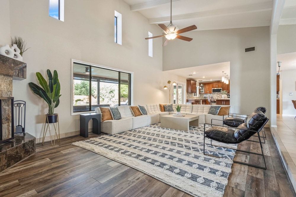 House, Multiple Beds, Pool Access, Pool View (Scottsdale Clubhouse)