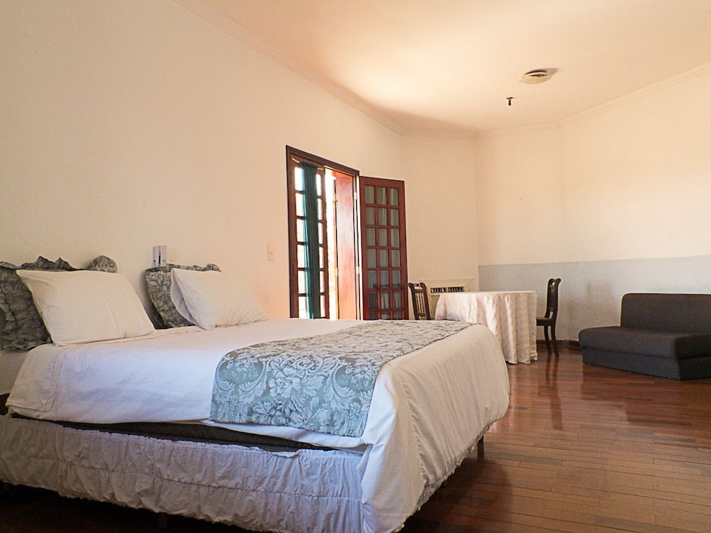 Standard Double Room, 1 Double or 2 Twin Beds photo 3