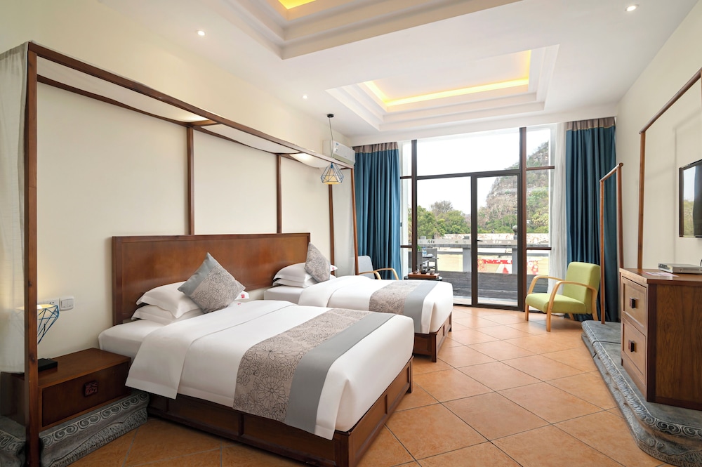 Premium Twin Room photo 1