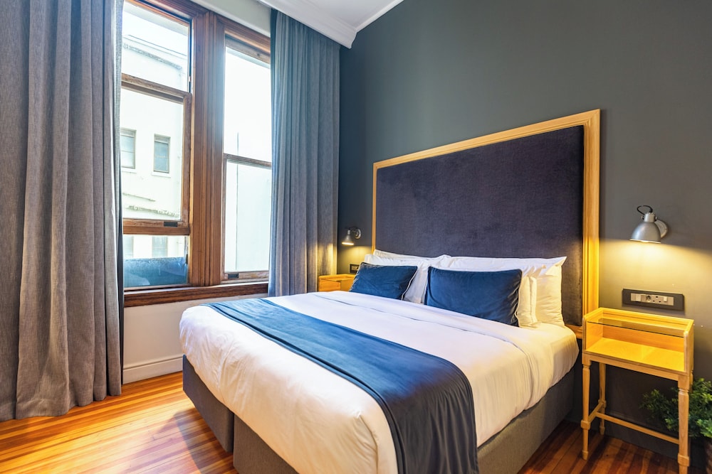 Deluxe Room - Photo 2