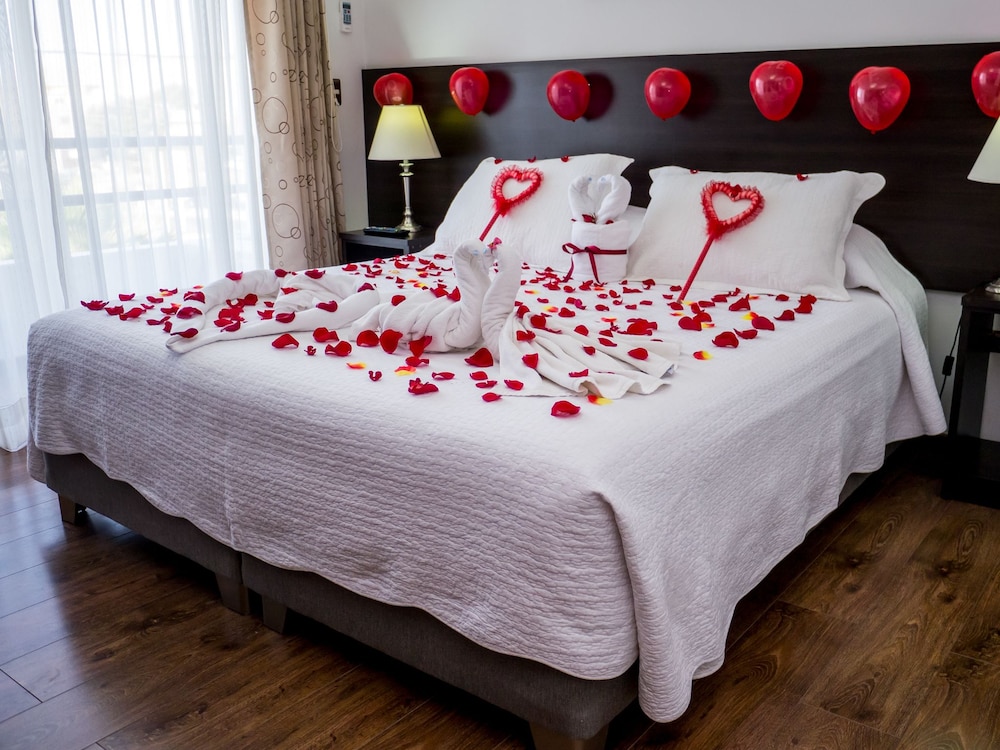 Single Room, 1 King Bed photo 2