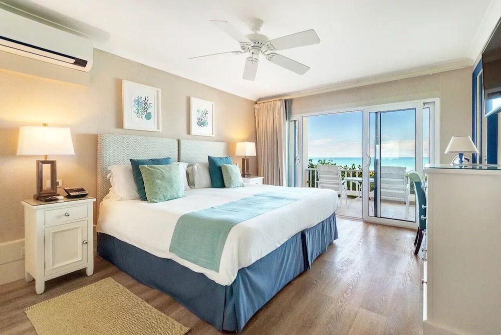 Deluxe Room, Beachfront