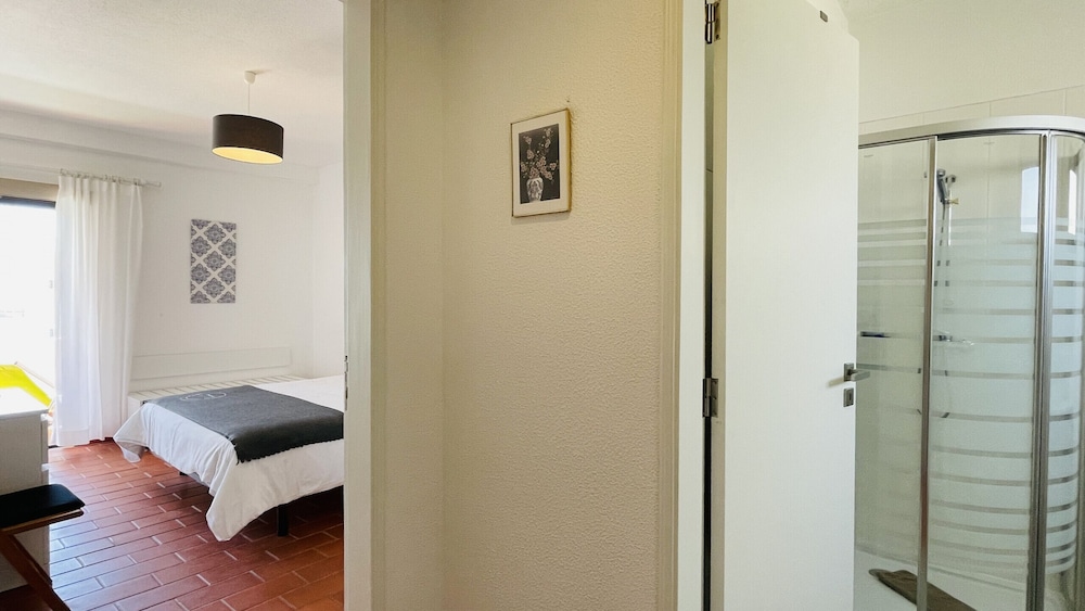 Apartment, 2 Bedrooms, Terrace, Beachside