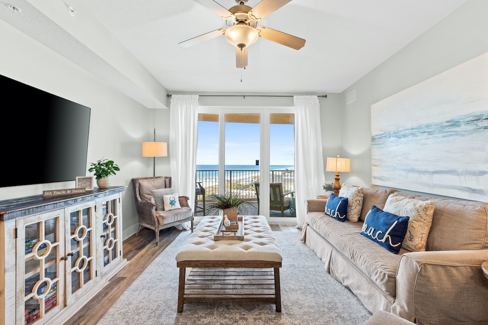 Condo, 3 Bedrooms, Sea View (906)