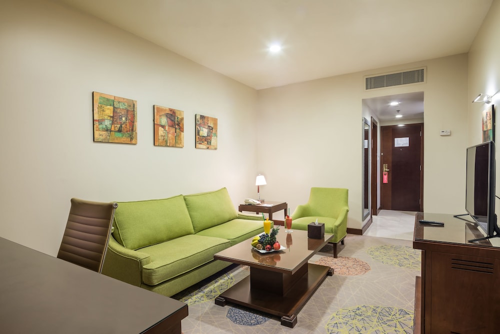 Suite, 1 Bedroom, Non Smoking - Photo 2