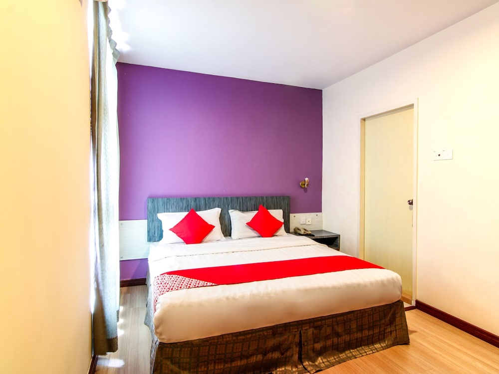Deluxe Double Room, 1 King Bed photo 1