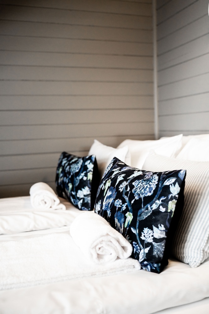 Small Double Room, 1 Double Bed (Fjord View) photo 2