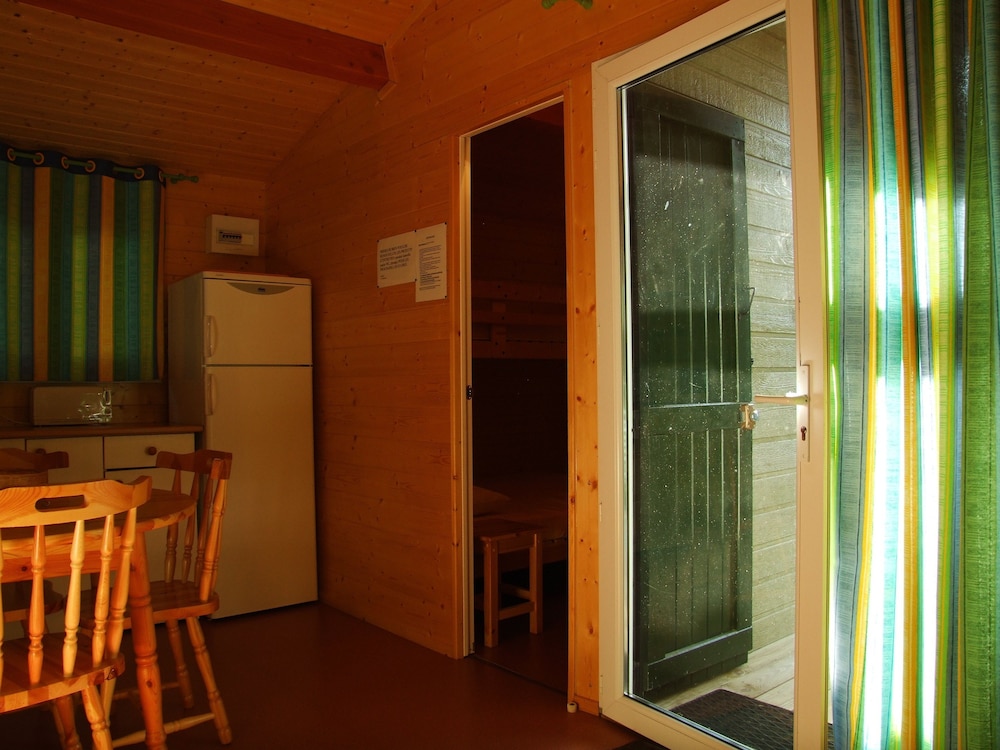 Family Mobile Home photo 2