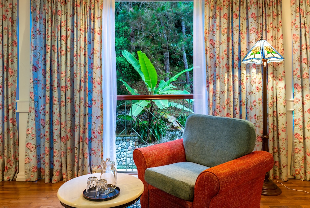 Pines Room - Photo 5