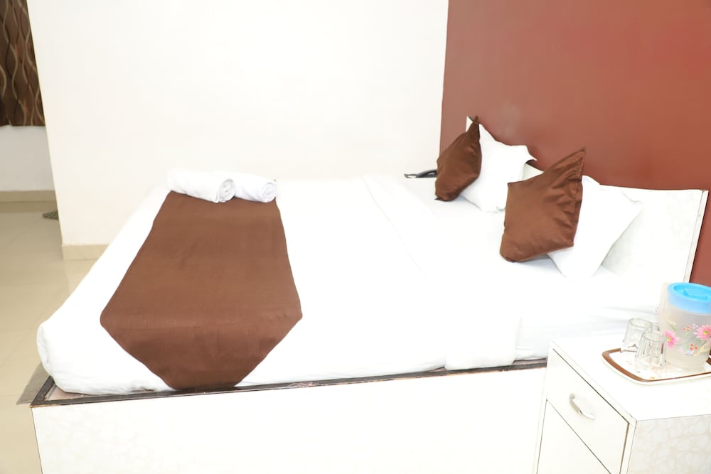 Premium Room - Photo 6