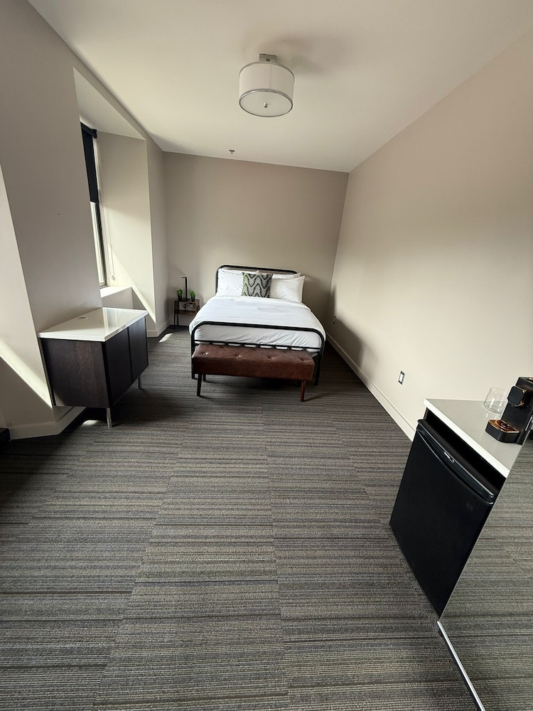 Basic Room photo 1