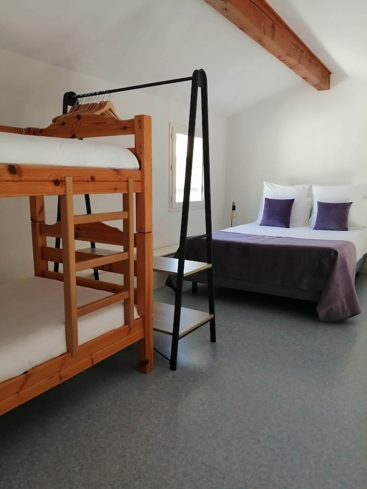 Comfort Cottage, Multiple Beds, Kitchenette photo 1