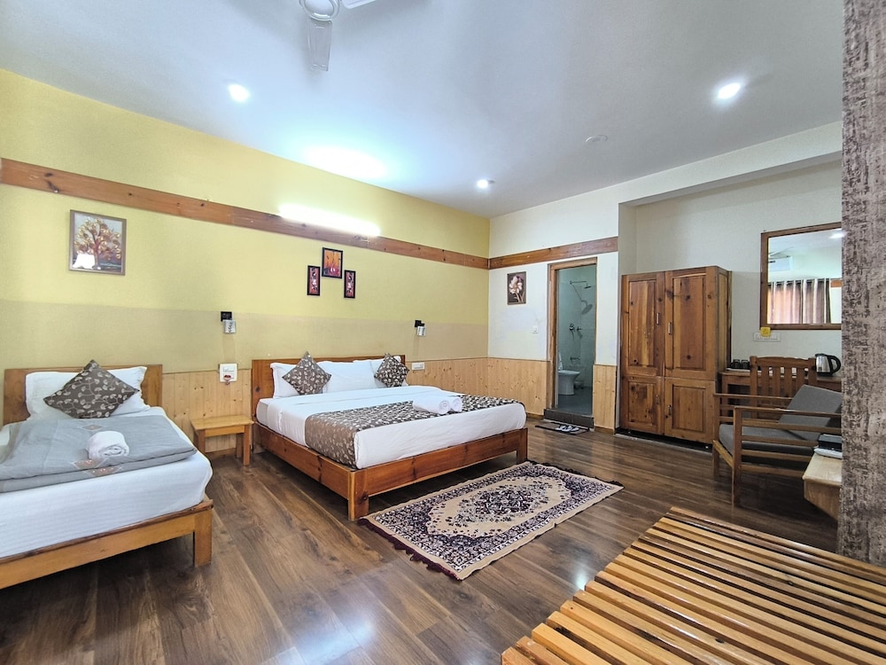 Deluxe Triple Room, Balcony, River View photo 1