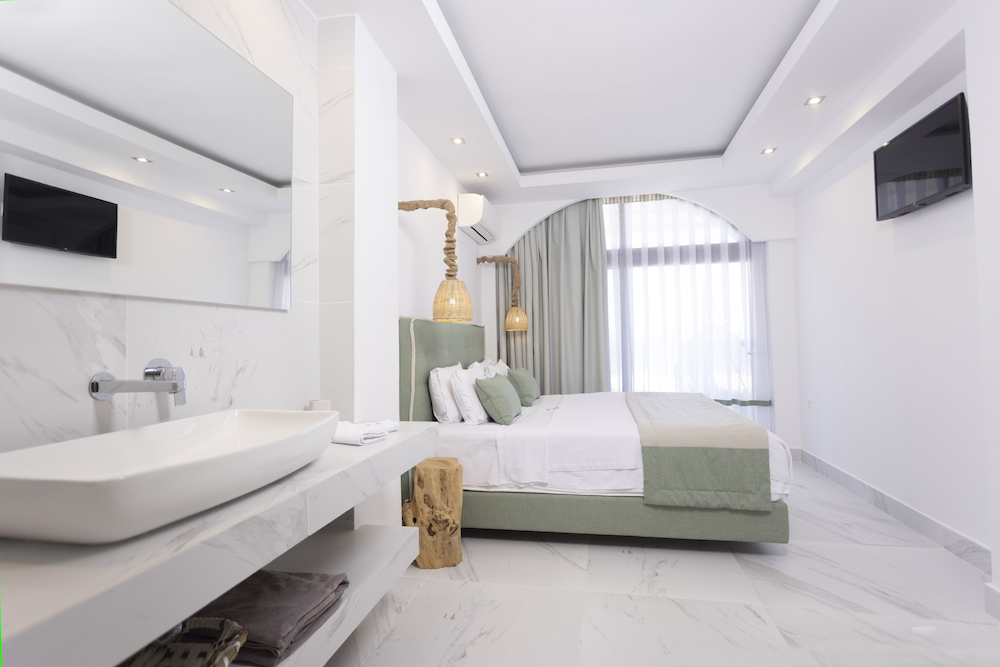 Grand Suite, 3 Bedrooms, Private Pool, Pool View
