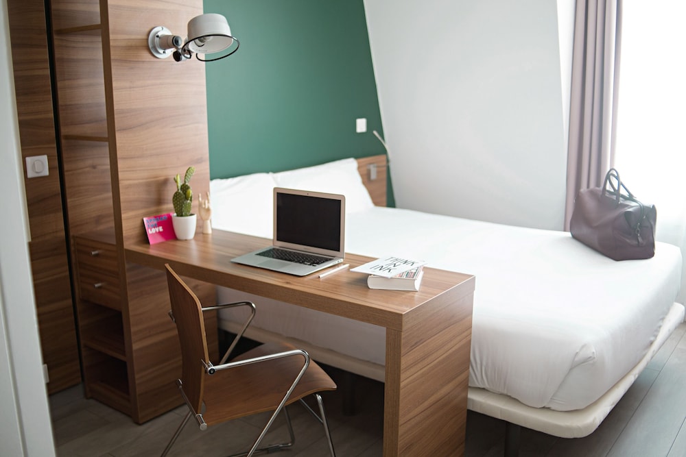 Economy Double Room photo 2