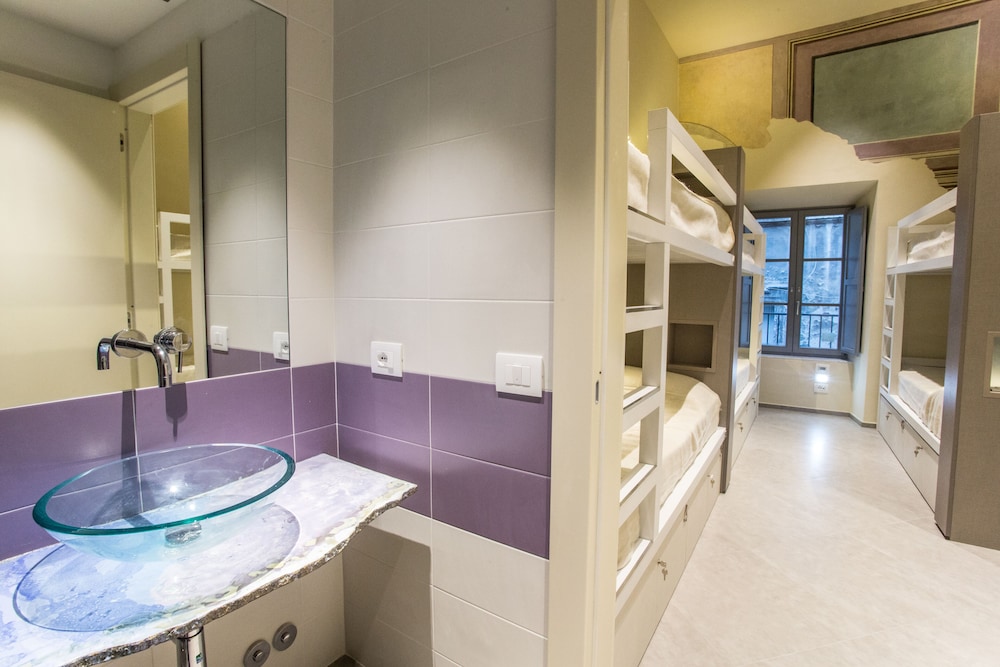 Dormitorio Condiviso Femminile photo 3