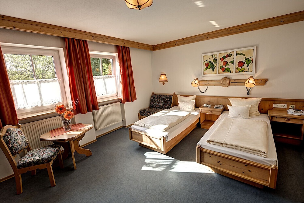 Double Room - Photo 1