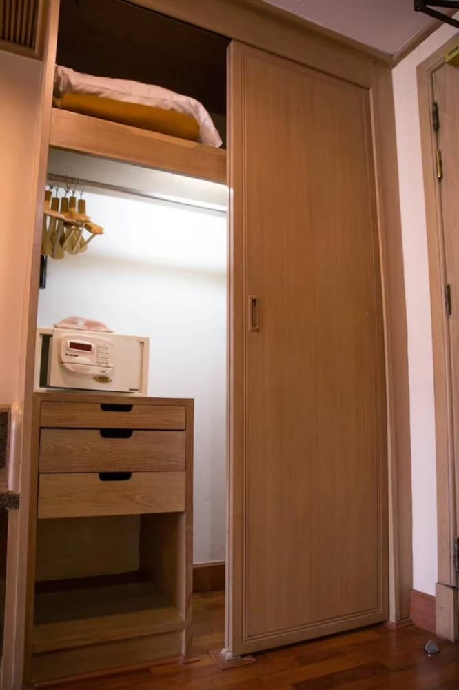 Superior Twin Room - Photo 14