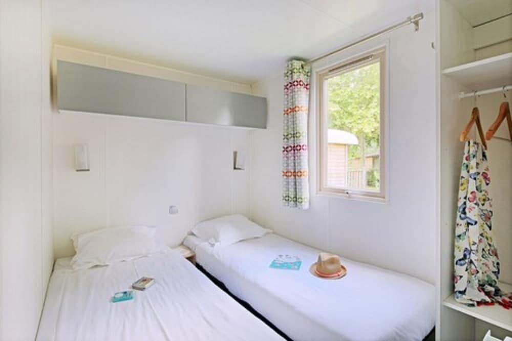 Mobile Home (6 people) photo 1