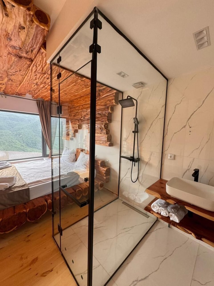 Panoramic Chalet, Balcony, Mountain View photo 3