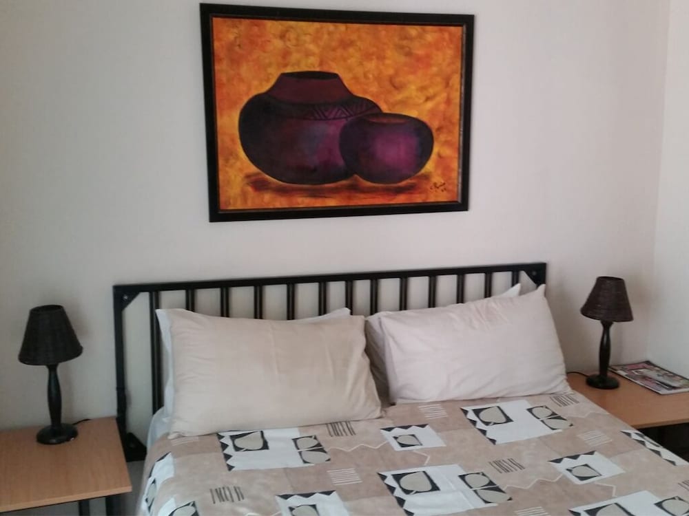 Family Room - Photo 4