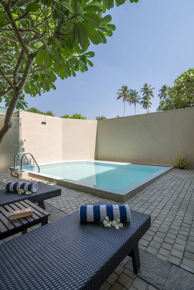 Super Room with Plunge Pool photo 3