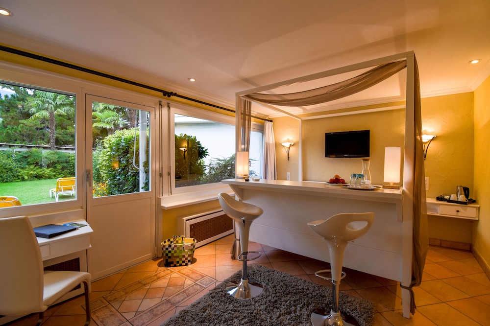 Standard Double Room, Terrace, Garden View photo 2