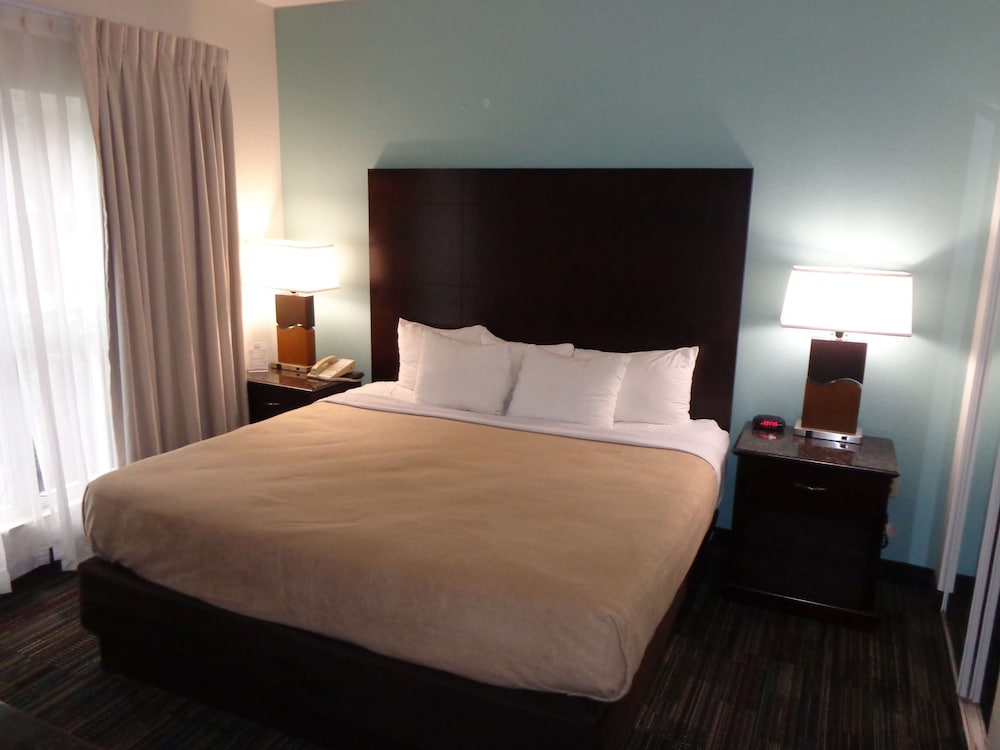 SureStay Plus by Best Western Orlando Lake Buena Vista, Photo 2