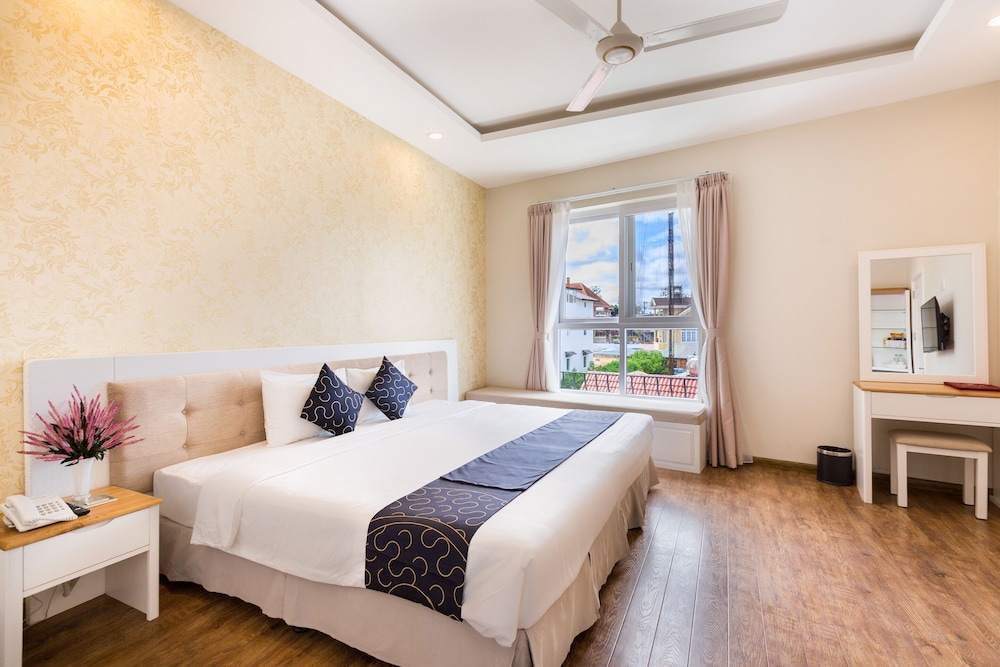 Deluxe Double Room - Photo 5