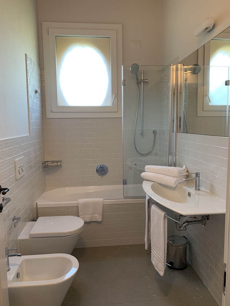 Superior Room - Photo 6