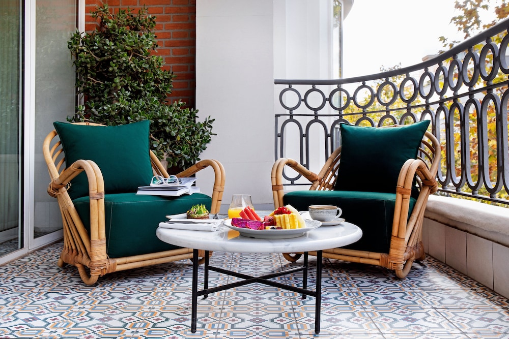 Divine Suite Terrace Velazquez View (Single Use) - Photo 6