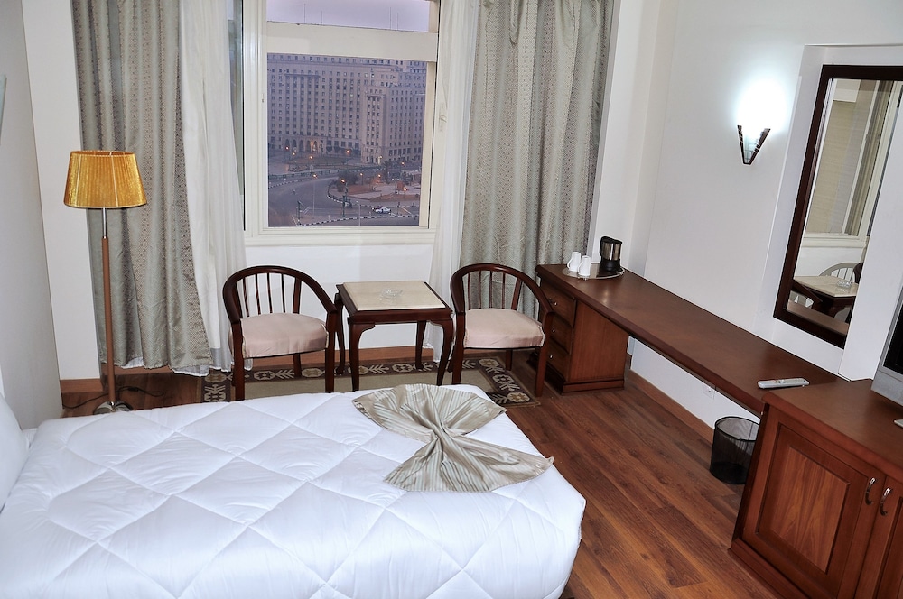 Standard Room thumbnail 6