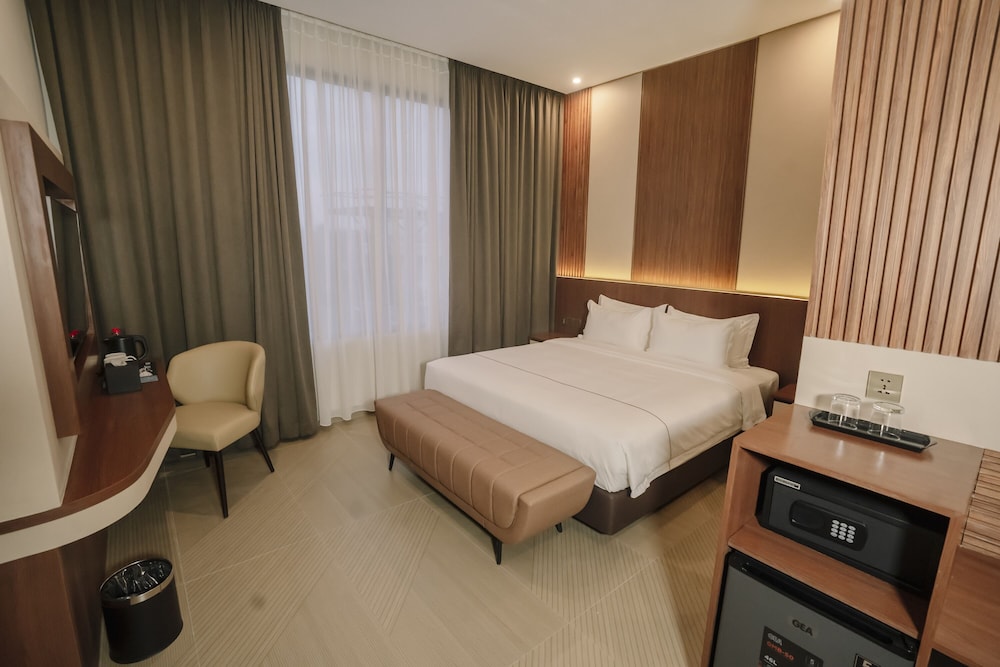 Luxury Single Room